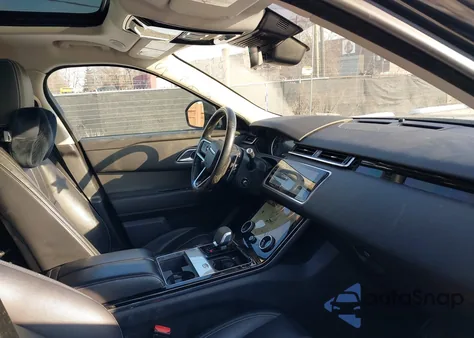 2021 Land Rover Range Rover Velar P250 S z USA, uszkodzony, nr VIN SALYJ2EXXMA308920